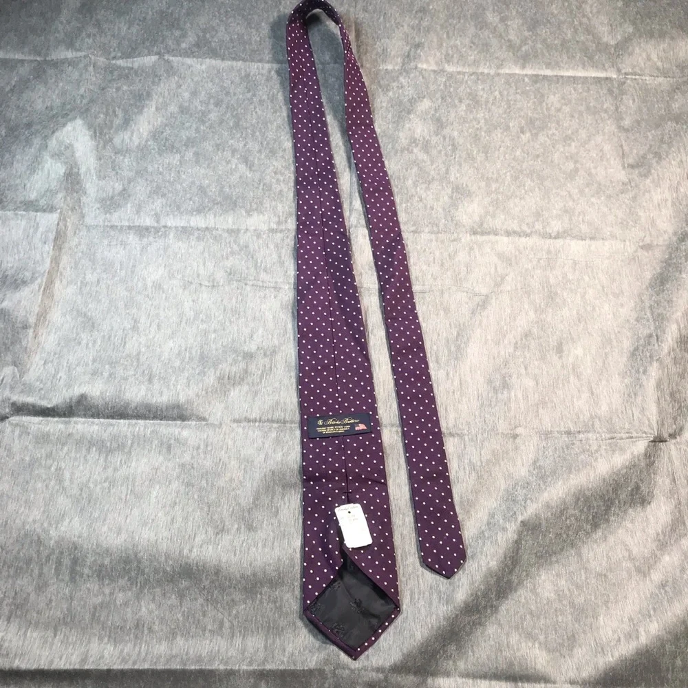 Brooks Brothers Purple Tie with White Polka Dots